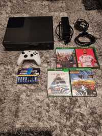 Xbox One + pad Series + DUŻO GIER + gratis