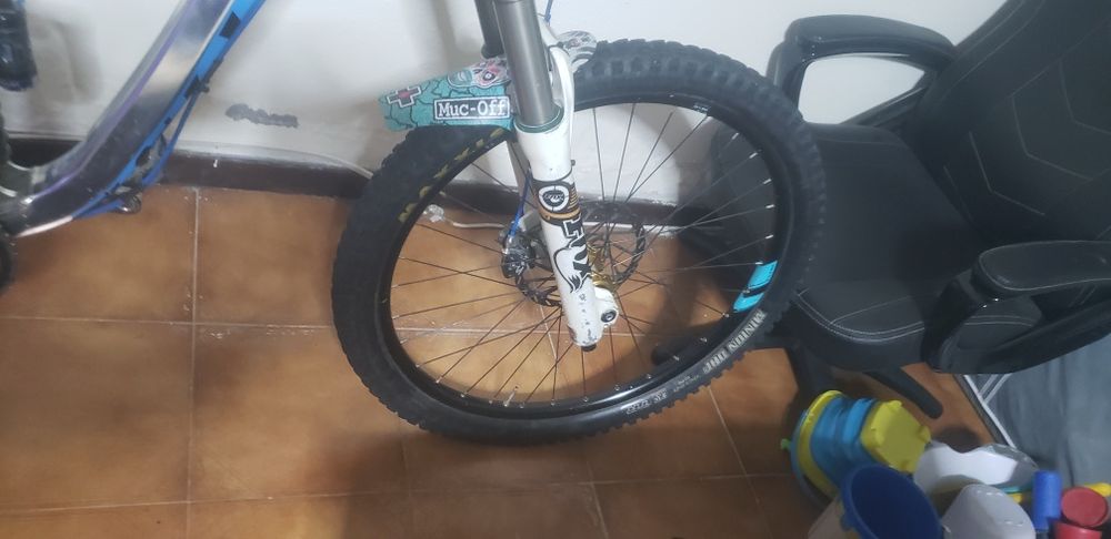 Bicicleta Giant Glory