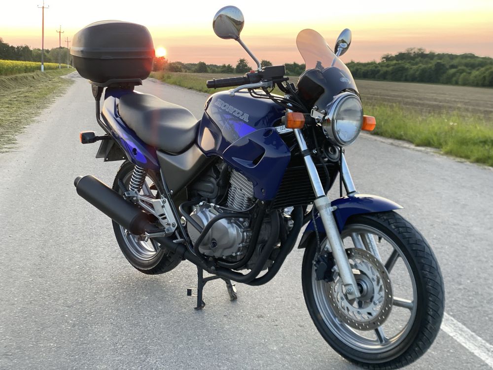Honda cb500f в дуже гарному стані