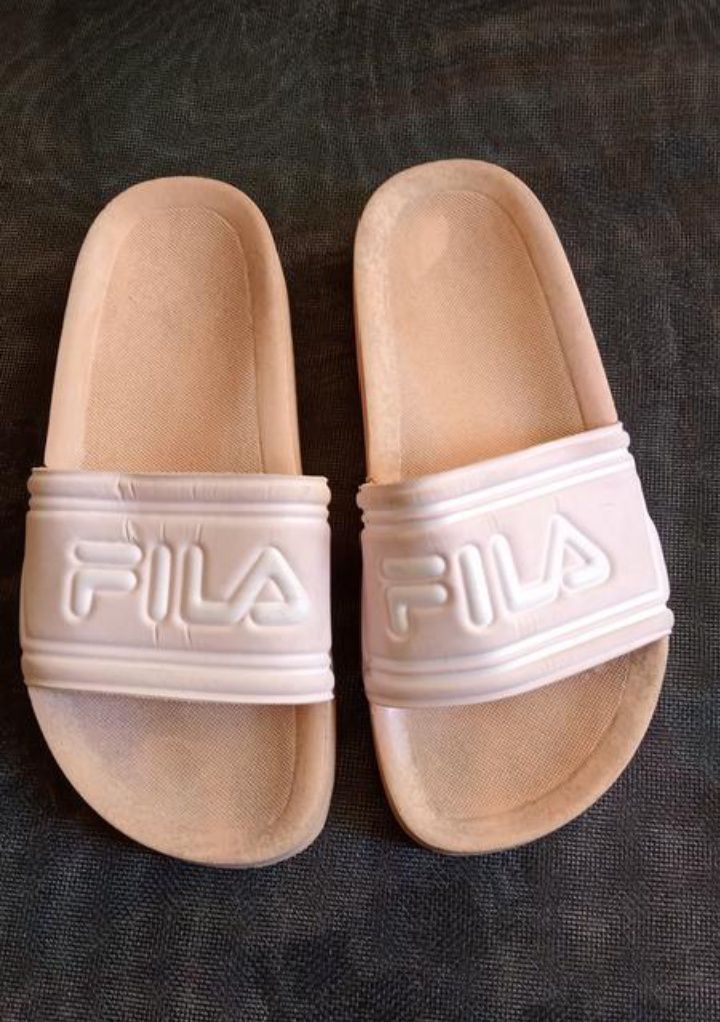 Дитячі оригінальні тапки бренда fila