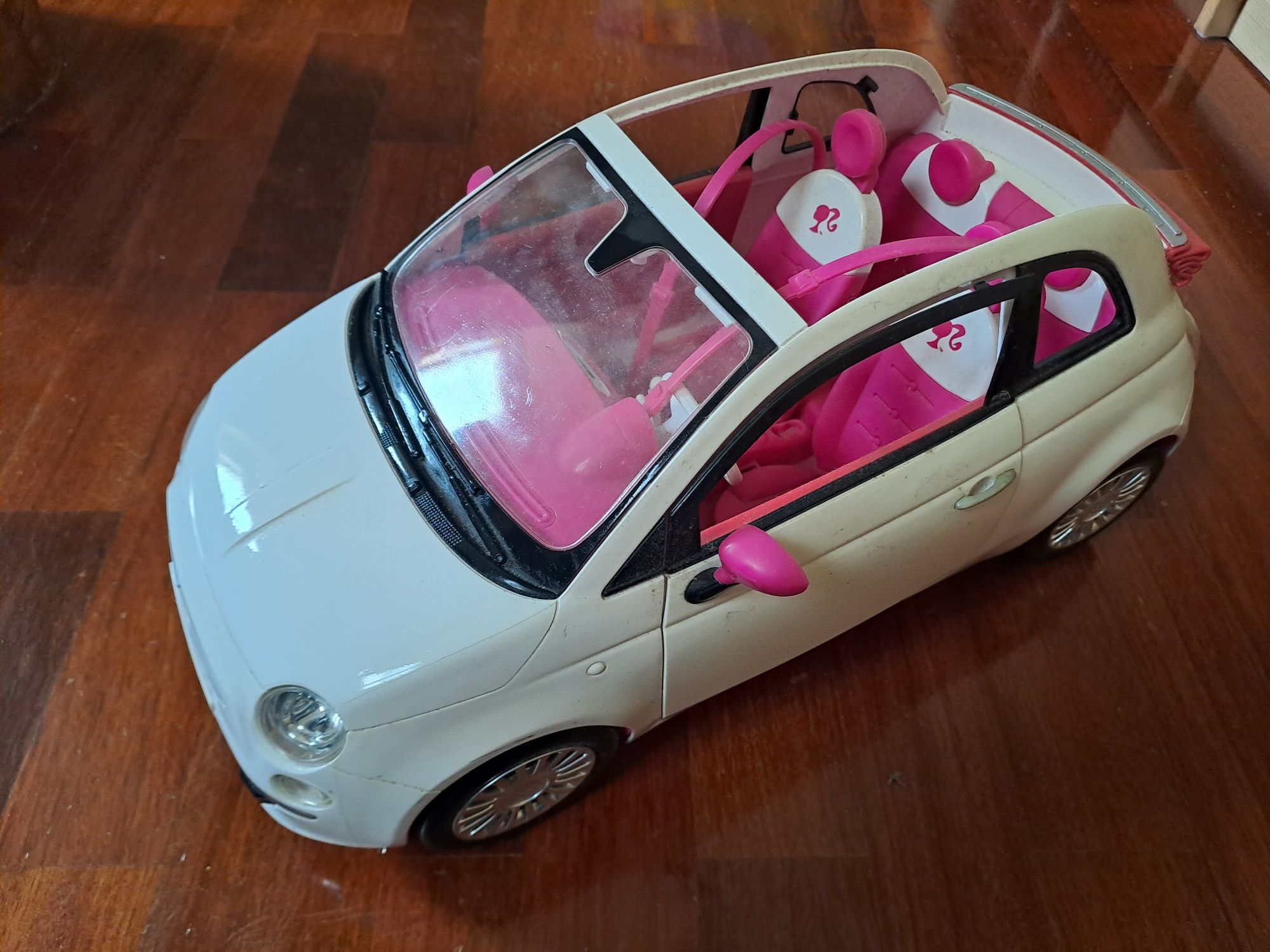 Fiat 500 da Barbie