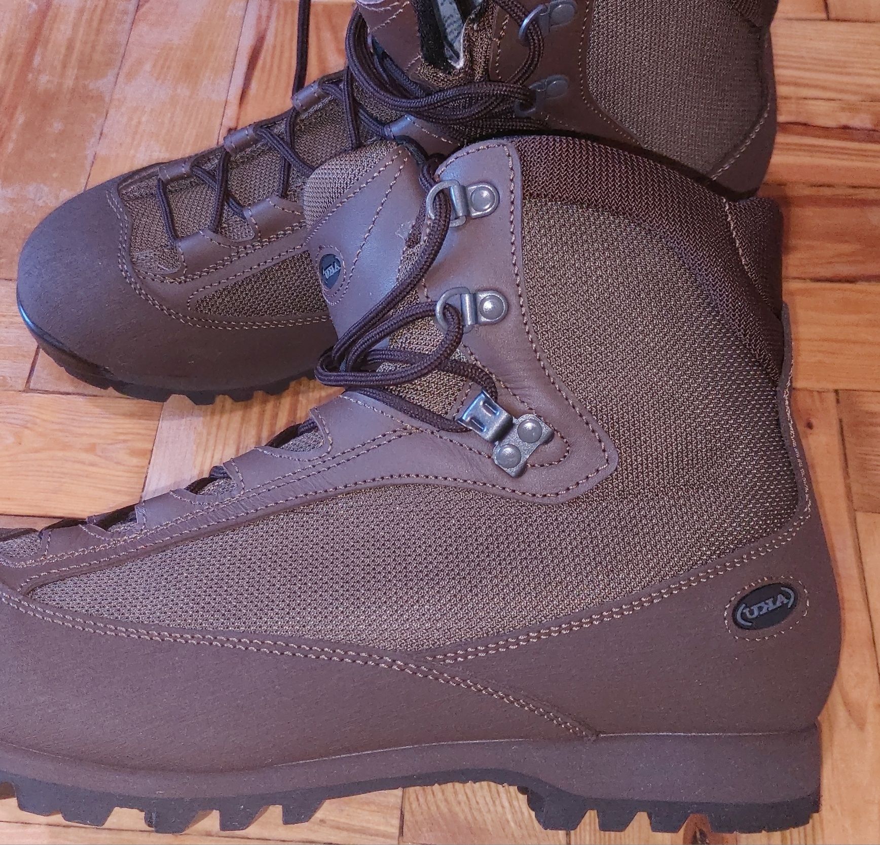 Берці AKU Pilgrim DS Combat 10 L Brown