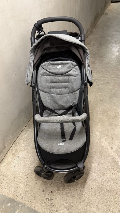 Wózek Joie spacerowy