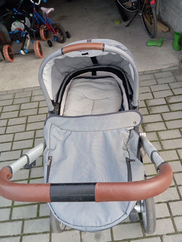Sprzedam wózek dziecięcy