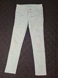 Dziewczęce jeansy rozmiar 128 cm