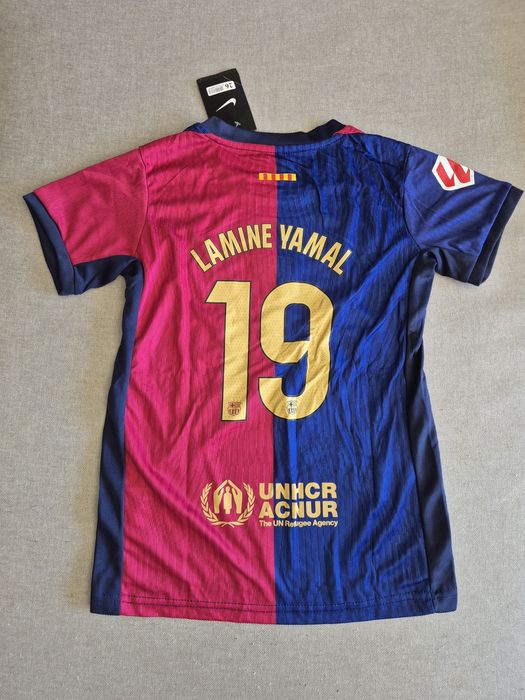 Equipamento Lamine Yamal 24/25 9 anos NOVO
