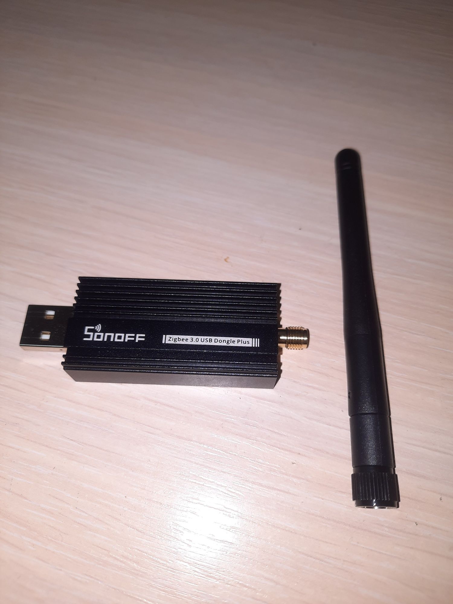 Sonoff ZB Dongle-E зигби-координатор