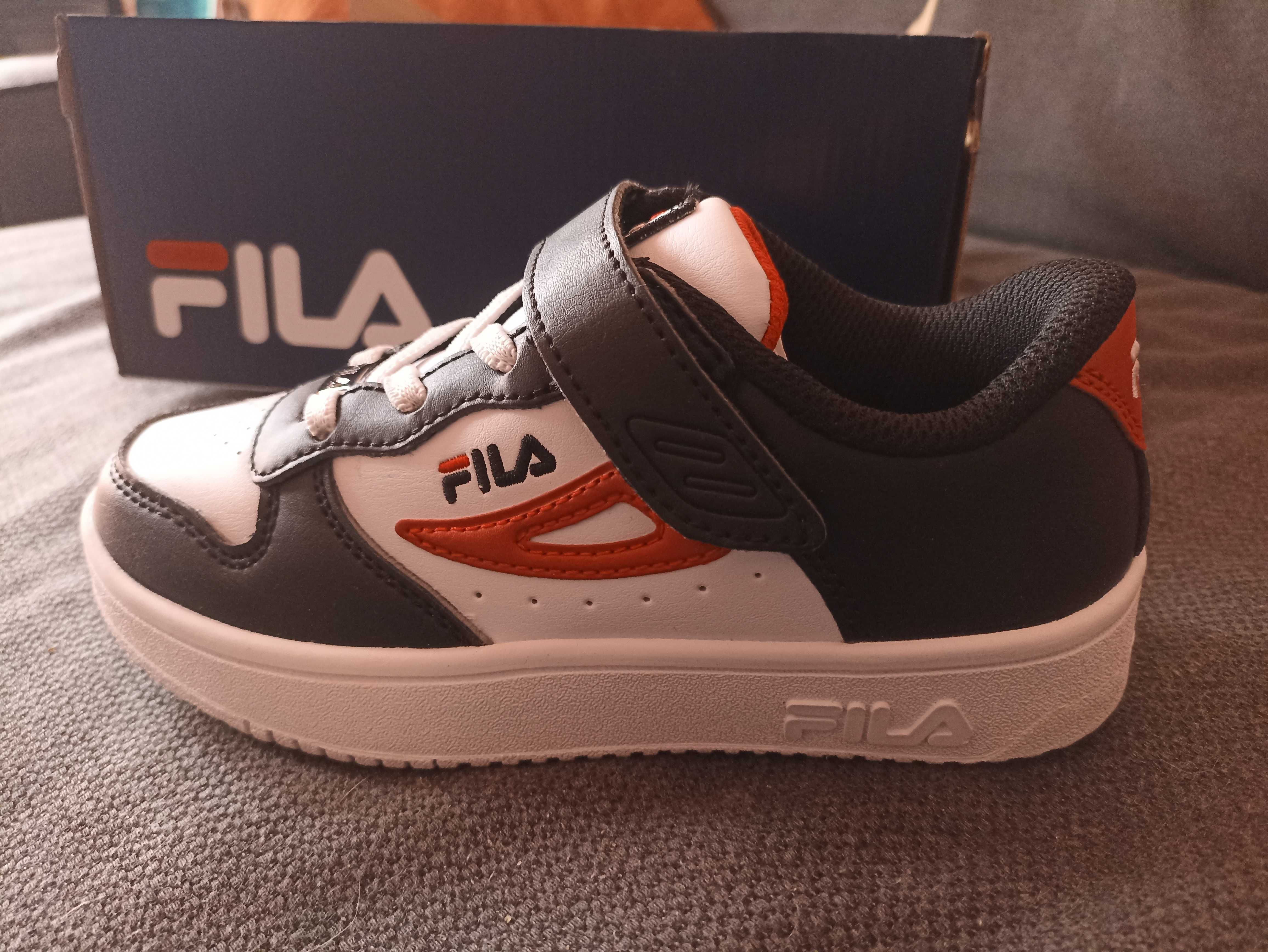 Sapatilhas Fila 100 TN Kid nº32 "novos"