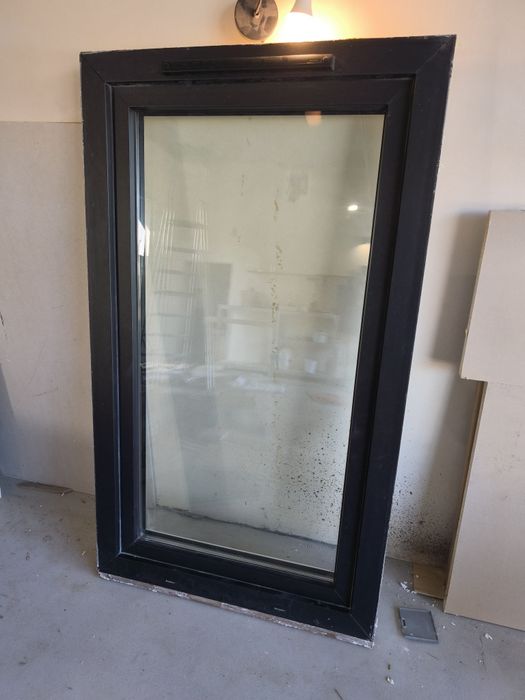 Okno ROTO 80x140 trzyszybowe
