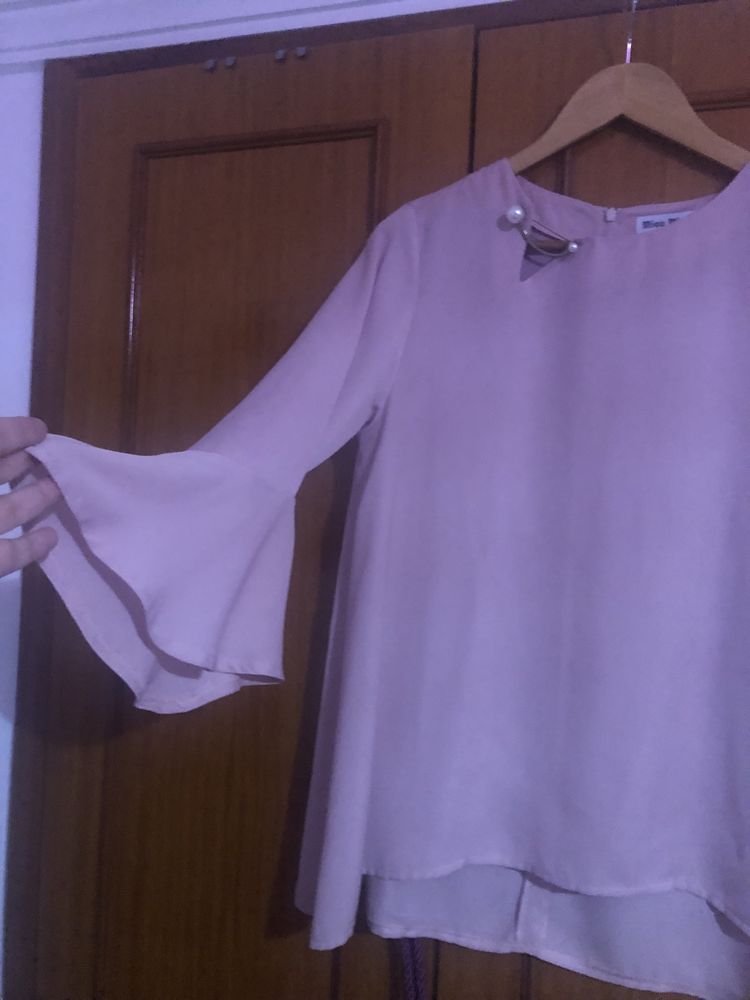 Blusa rosa velho clara