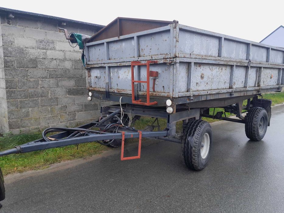 Przyczepa wywrotka D47 rolnicza
