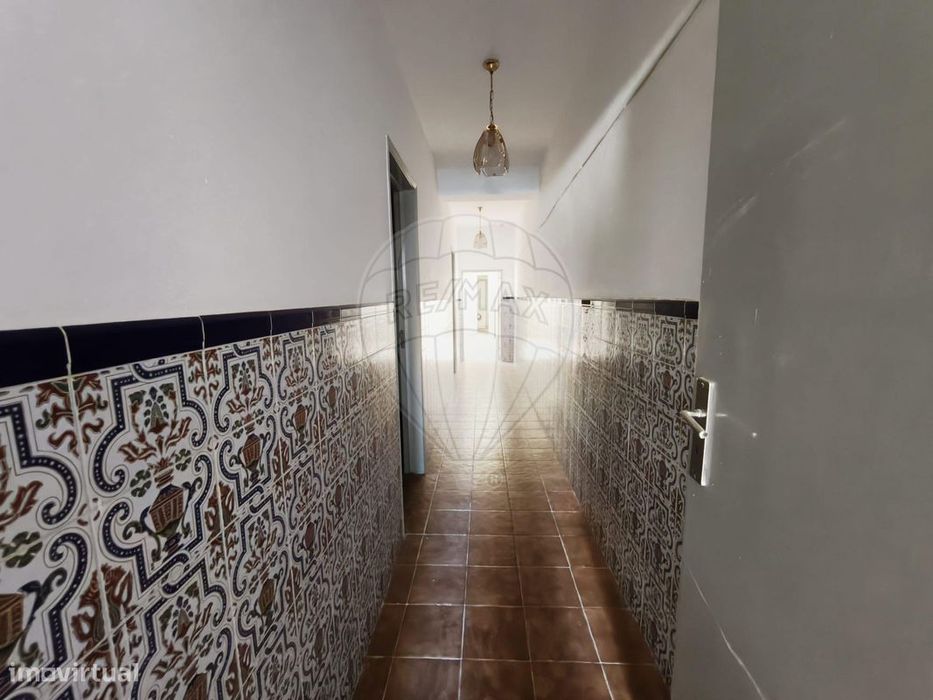 Moradia T1 para venda