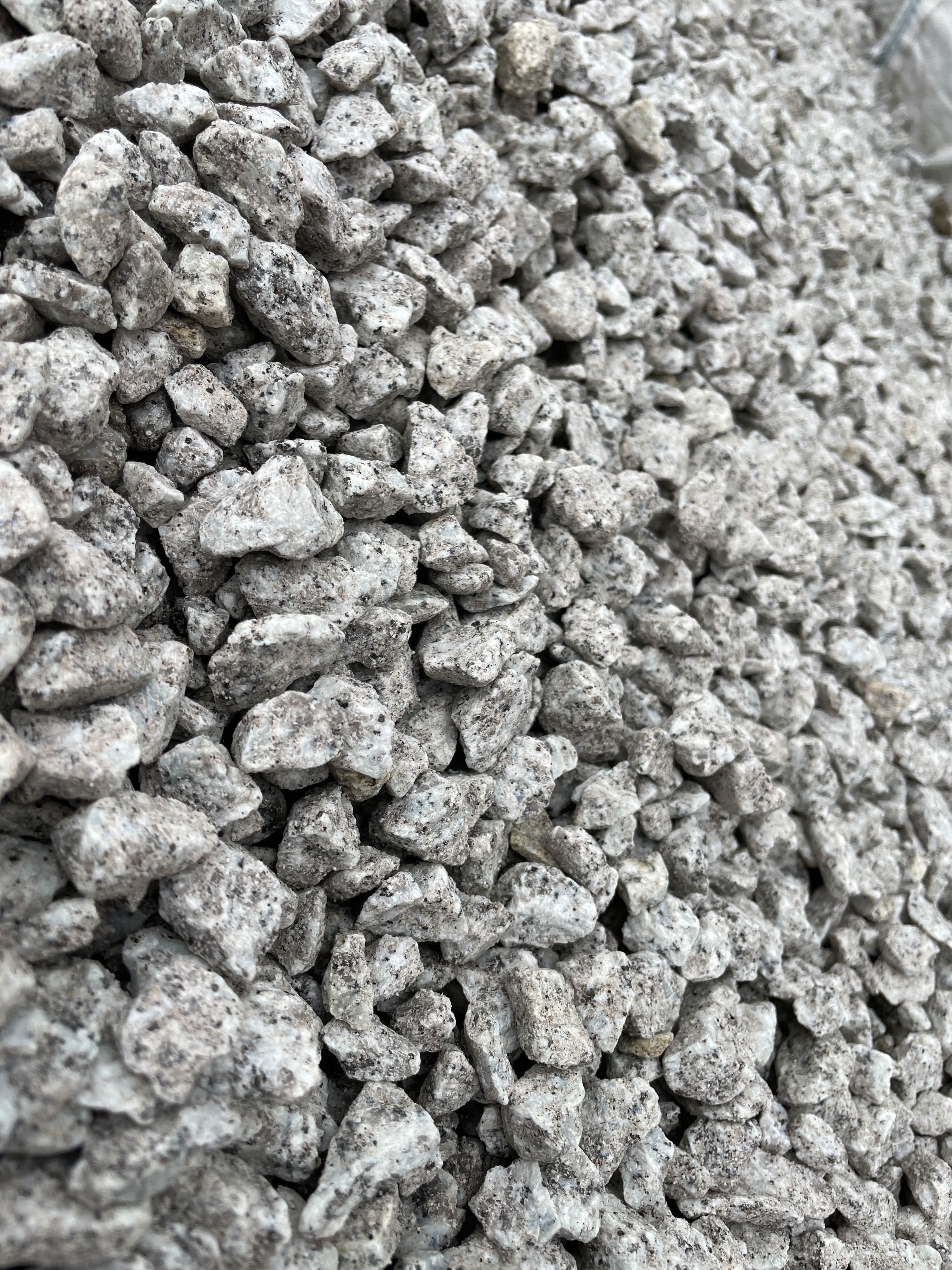Grys granitowy dalmatyńczyk, kamień granit, żwir, 16-22 mm
