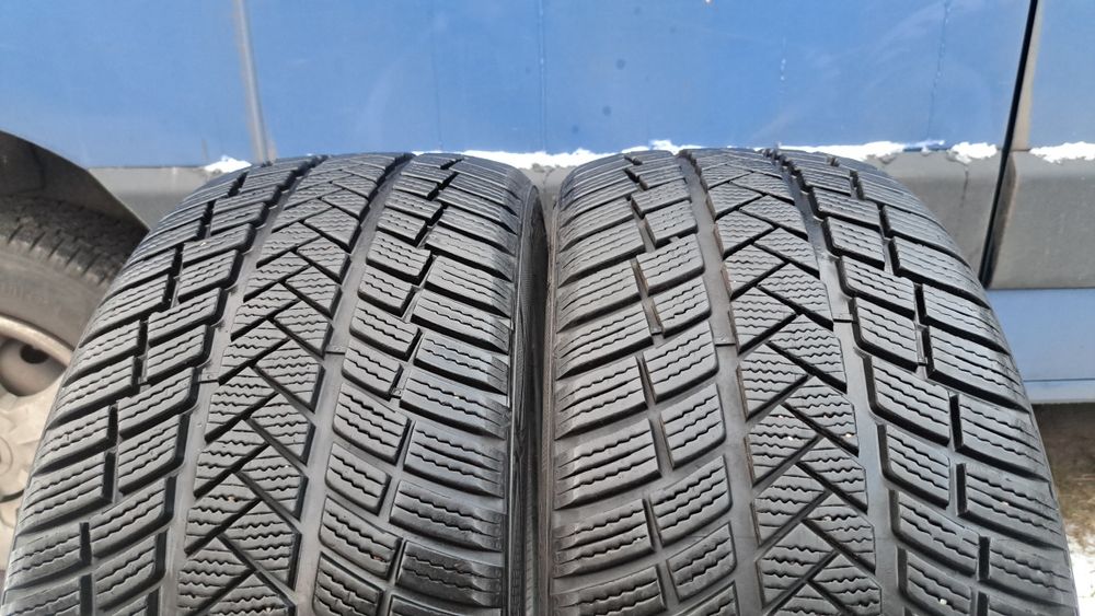 2x 225 40 R19 93Y XL Vredestein Wintrac Pro 7.5mm 2019r opony zimowe