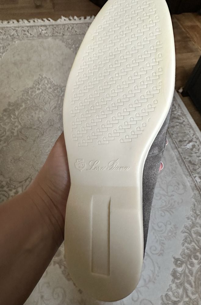 Loro Piana лофери