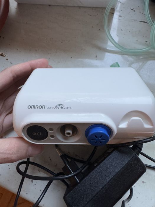 Інгалятор компресорний (небулайзер) Omron Comp Air Elite (NE-C30-E)