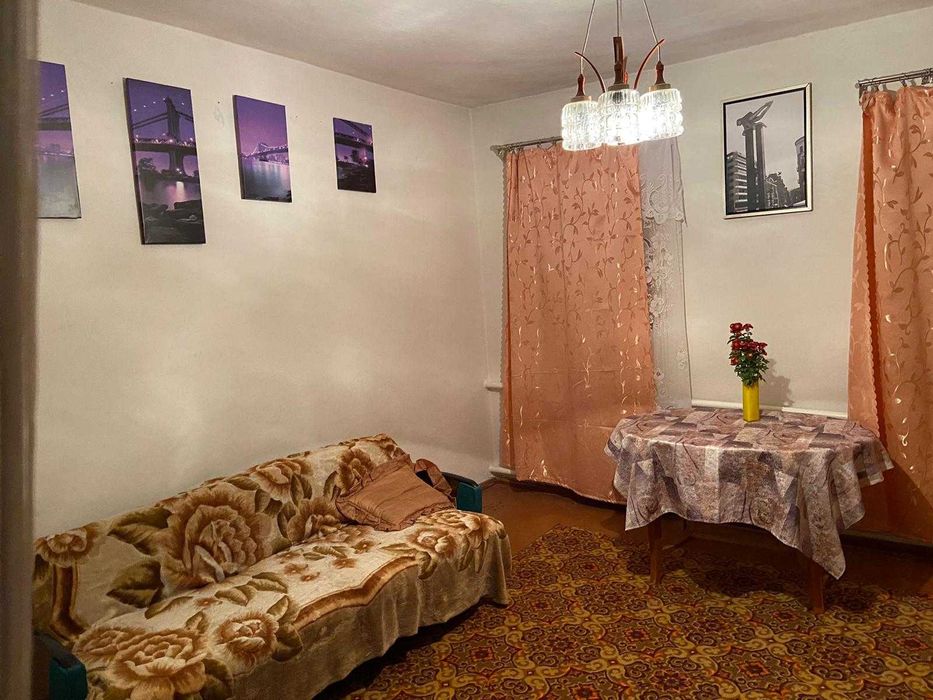 Продаж будинку у Полтавській області селище Нові Санжари