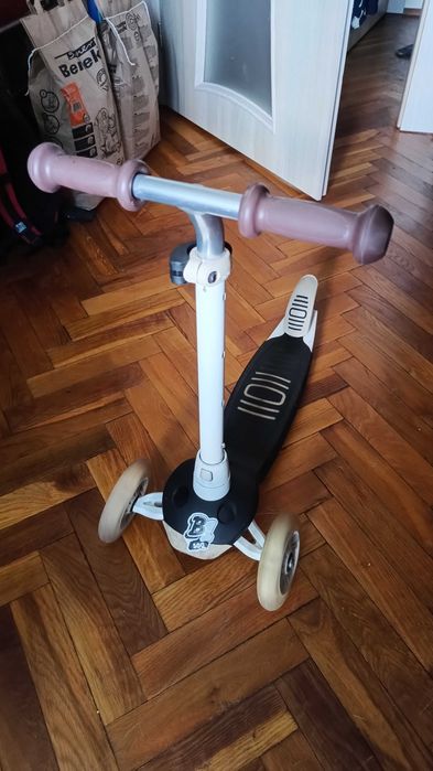 Hulajnoga dla dziecka.