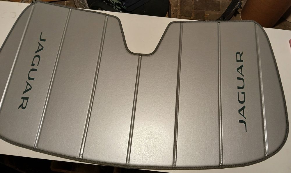 Jaguar osłona termiczna na przednia szybę Nowa 02T4A.4216