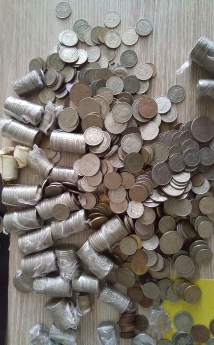 Moedas de escudo antigas