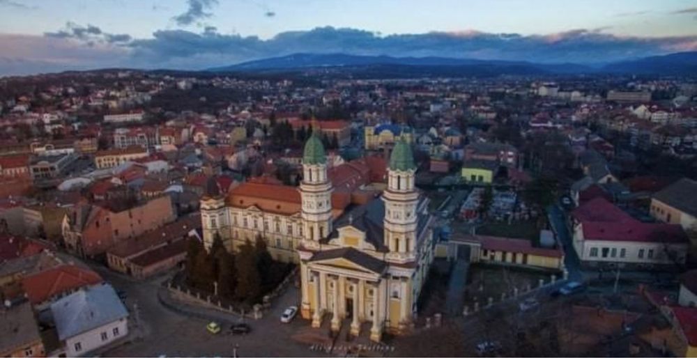 Довготривала оренда в центрі Ужгороду від власника