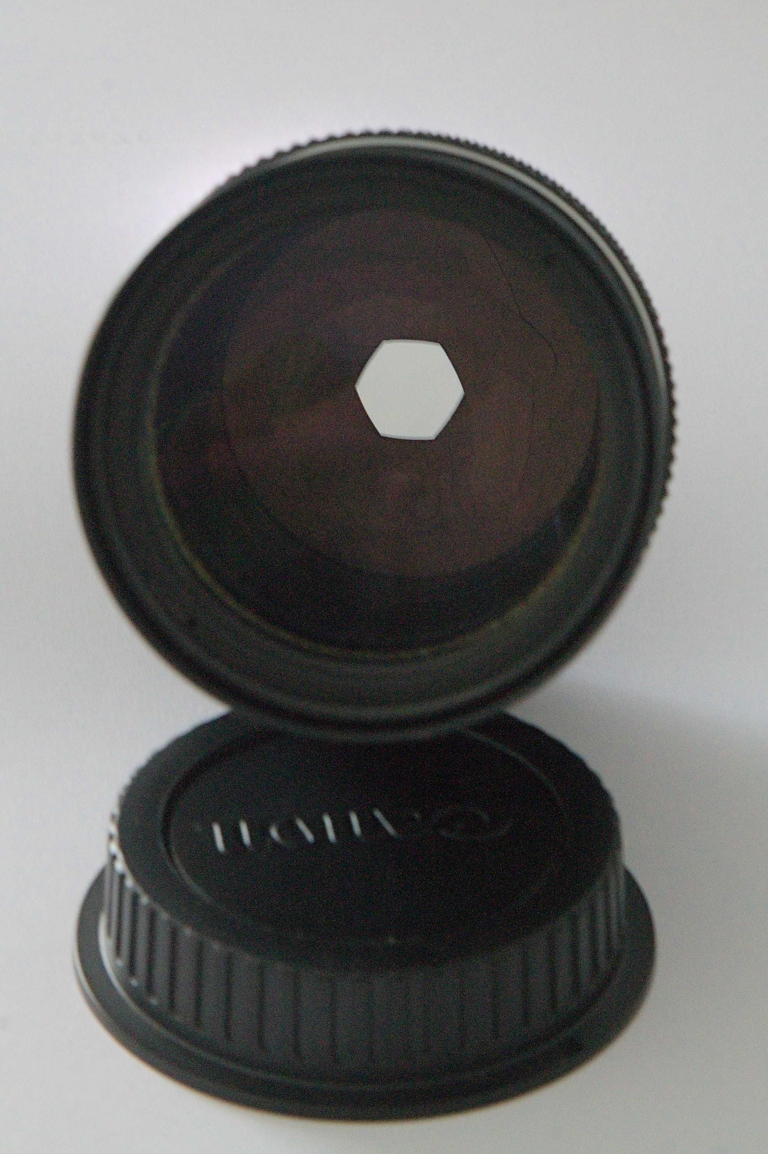 PENTACON auto 2.8/135mm MC com adaptador Canon EF
