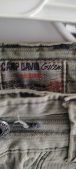 Spodenki szorty męskie marki Camp David Green