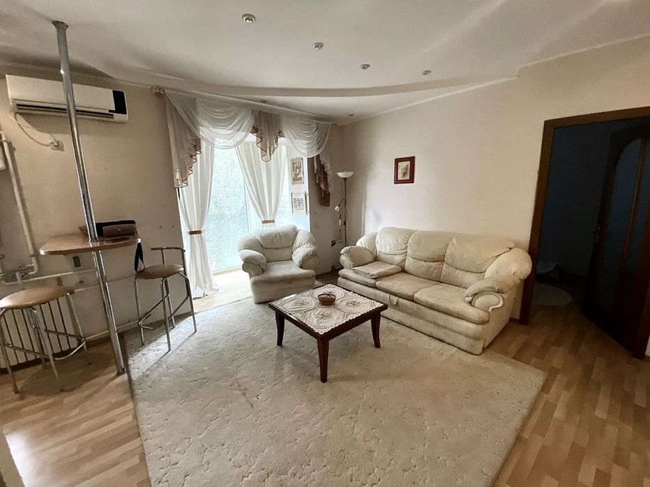 Оренда 2-х кімн. квартири 96 квартал