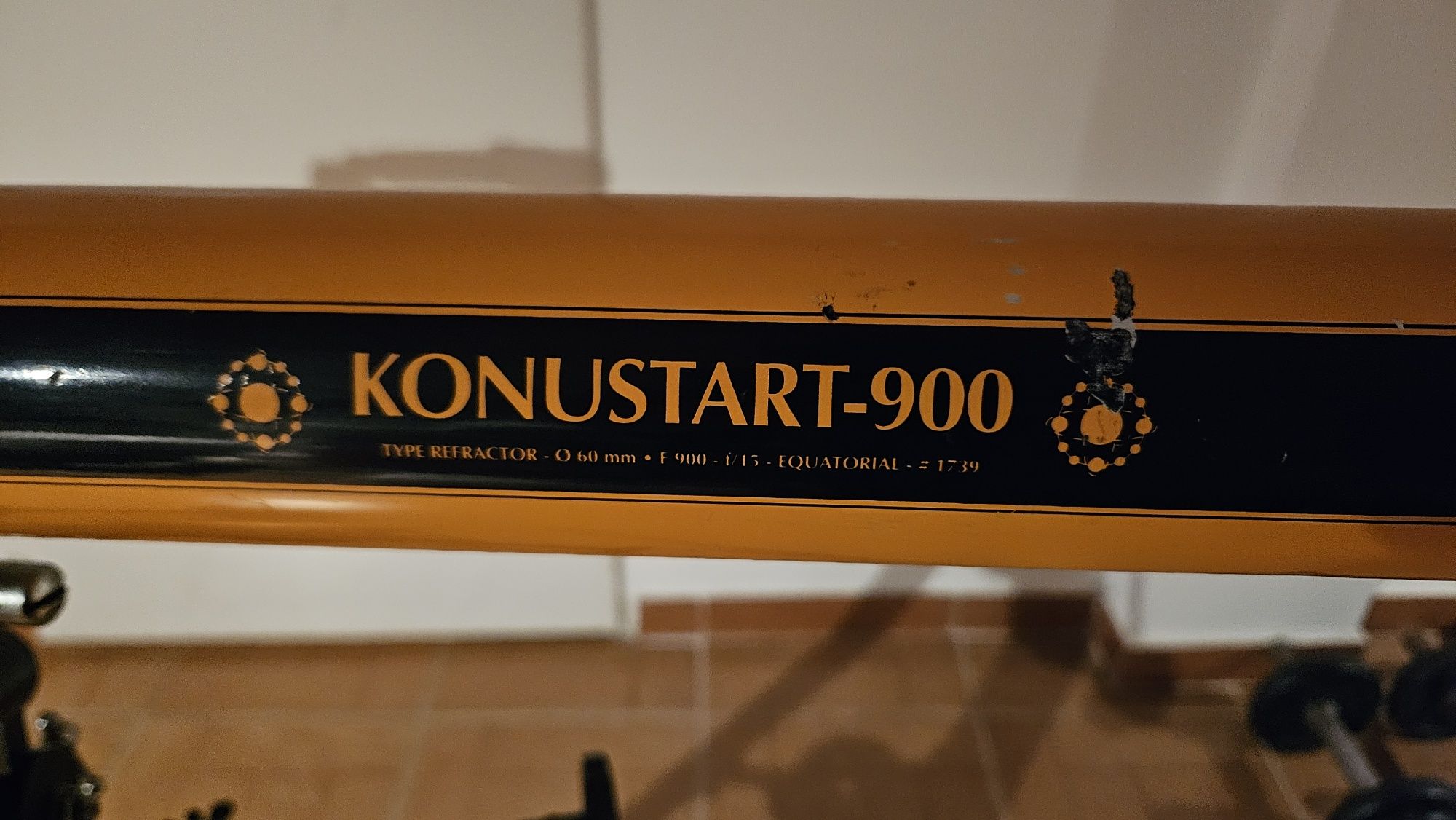 Telescópio KONUSTART-900