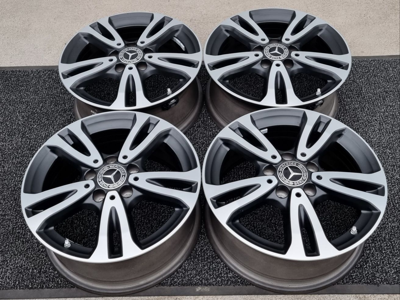 Felgi Alu z czujnikami 16" Mercedes V Klasa Vito Viano 5x112 Oryginał