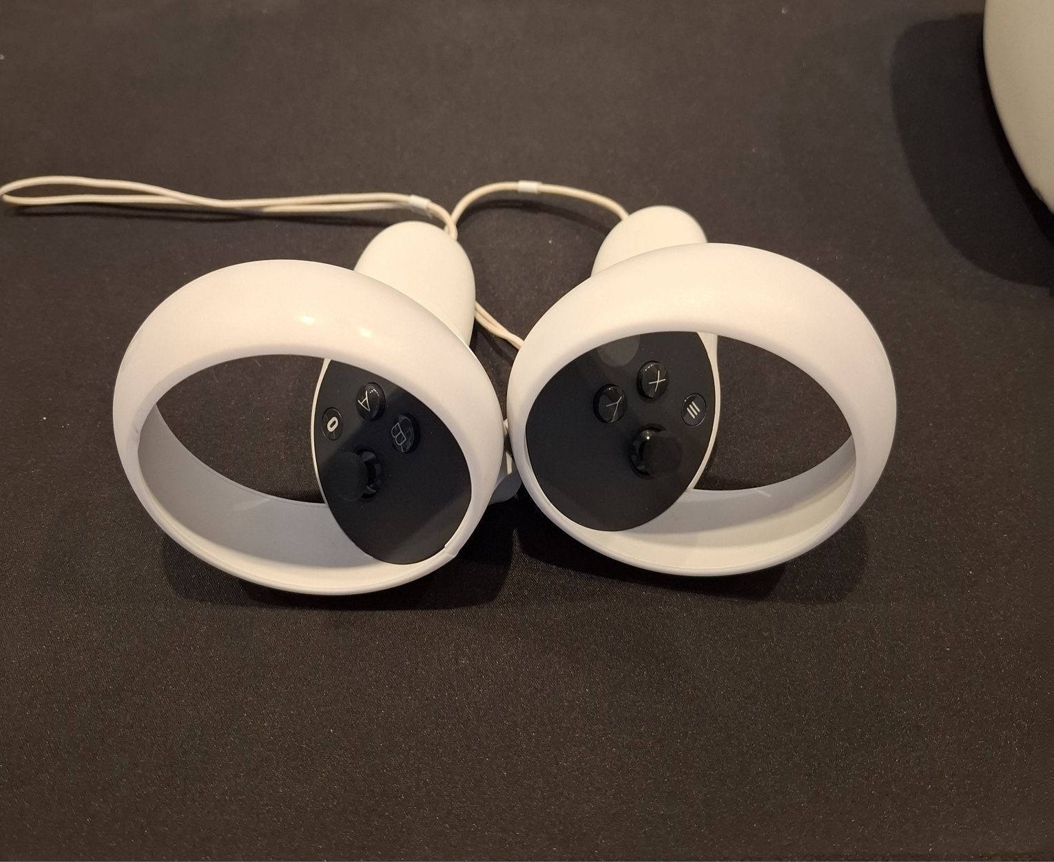 Sprzedam Oculus Quest 2 Gogle VR
