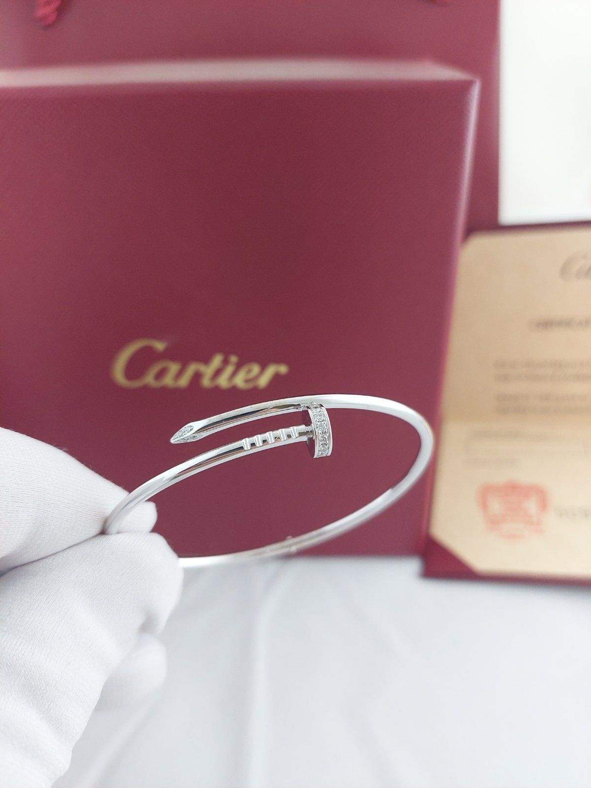 Золотой браслет Juste un Clou (Гвоздь) с бриллиантами в стиле Cartier