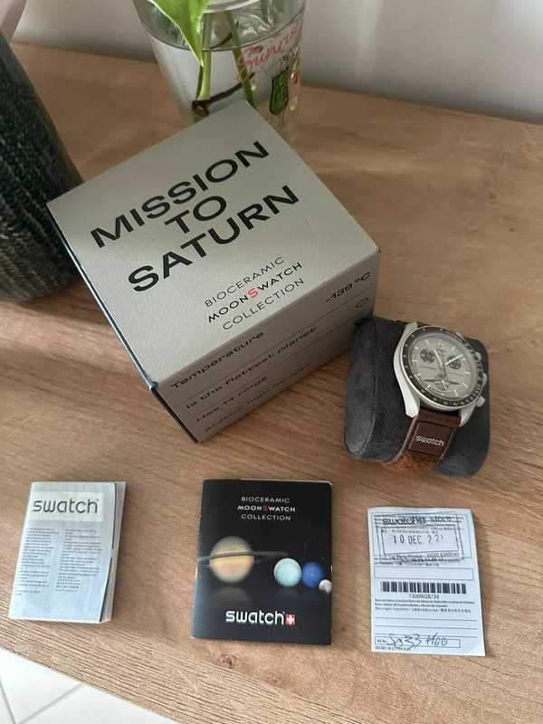 Omega x Swatch SO33L100 Uran - Lody i niebiesko-zielony design