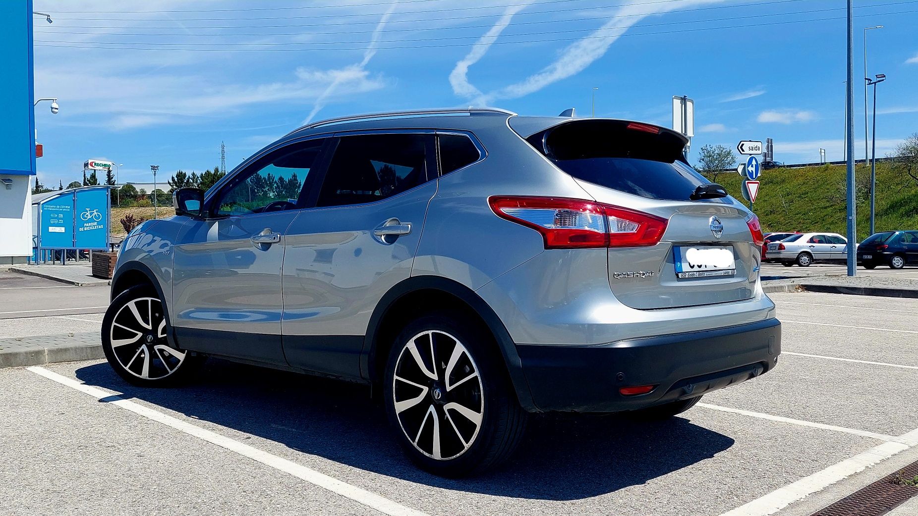 Nissan Qashqai impecável