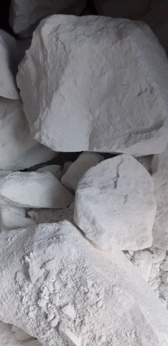 Мел кусковой крейда їстівна.