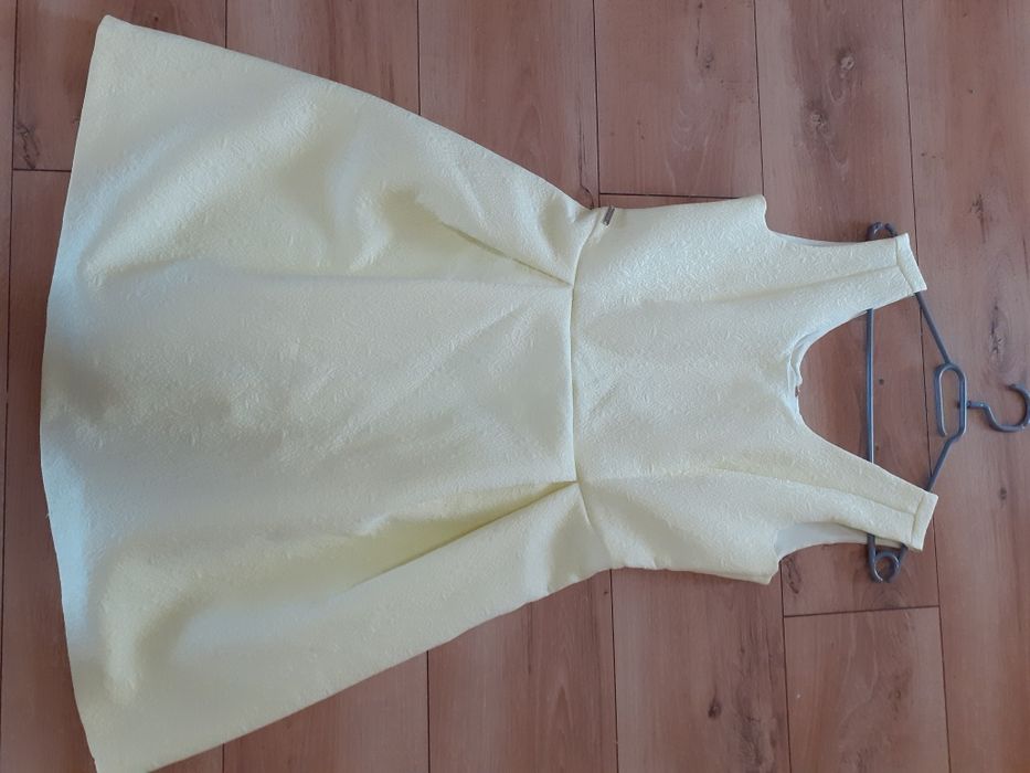 Sukienka cytrynowa Top Secret rozm. L