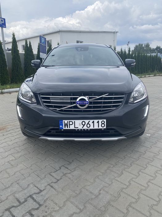 Volvo xc60 2017r