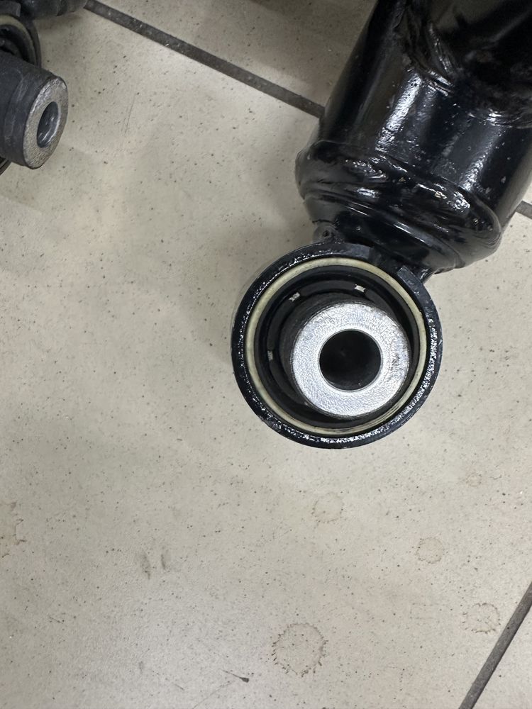Амортизатори DCC адаптивні 5W0512009AP vw skoda