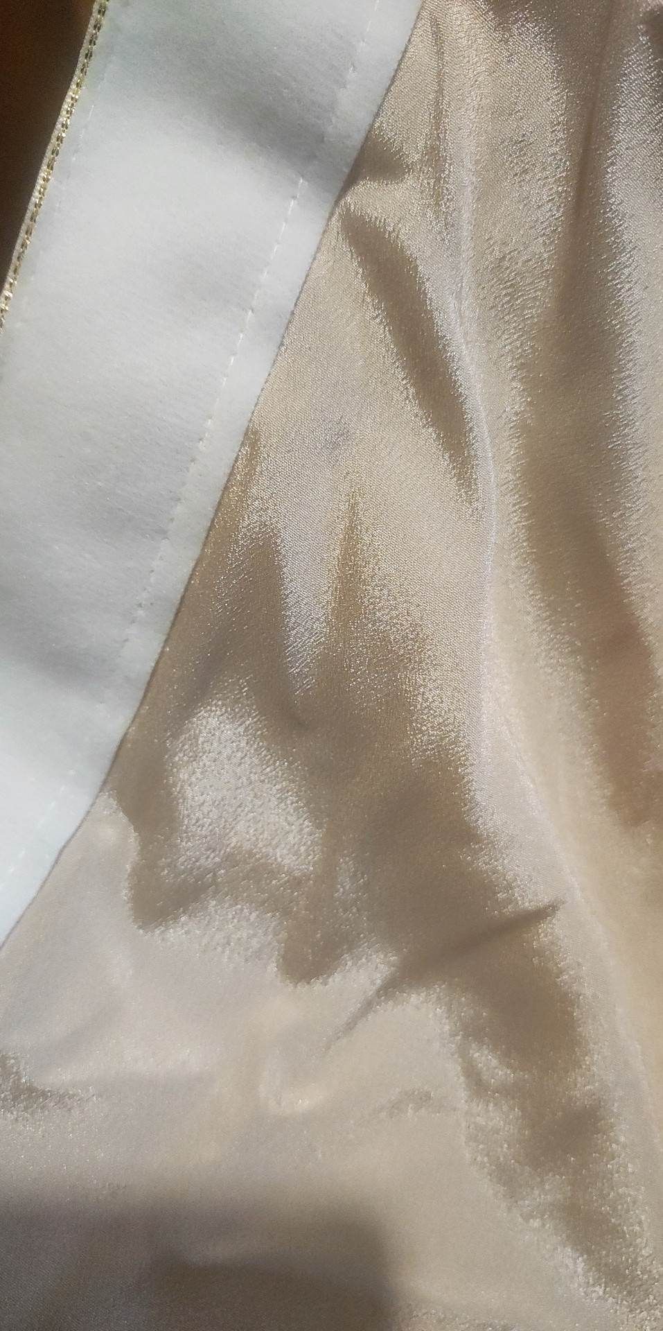 Skirting na stół pary młodej