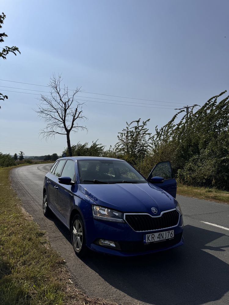 Wynajem Skoda Fabia LPG/TSI wypozyczalnia dlugoterminowe najemem aut