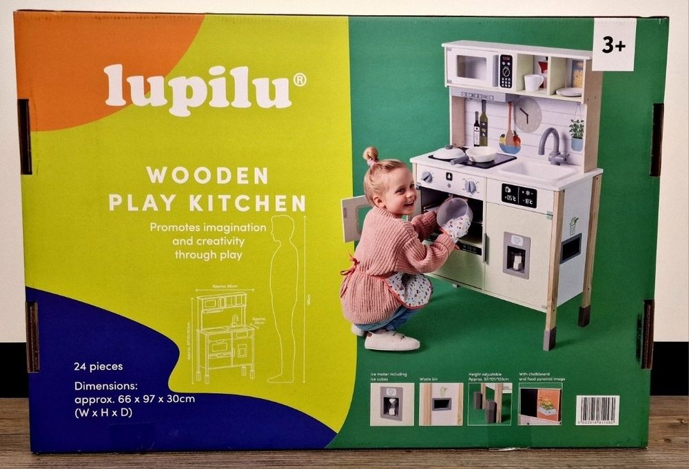 Дитяча дерев'яна кухня Lupilu wooden play kitchen 520898