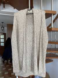 Sweter pleciony z wełną