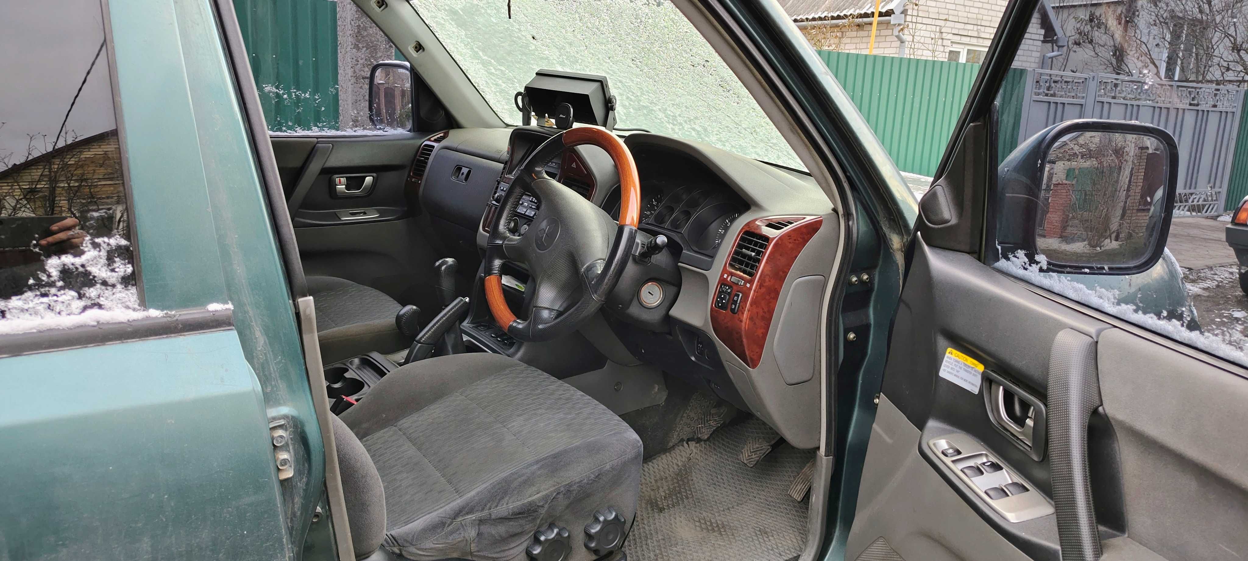 Mitsubishi Pajero Wagon