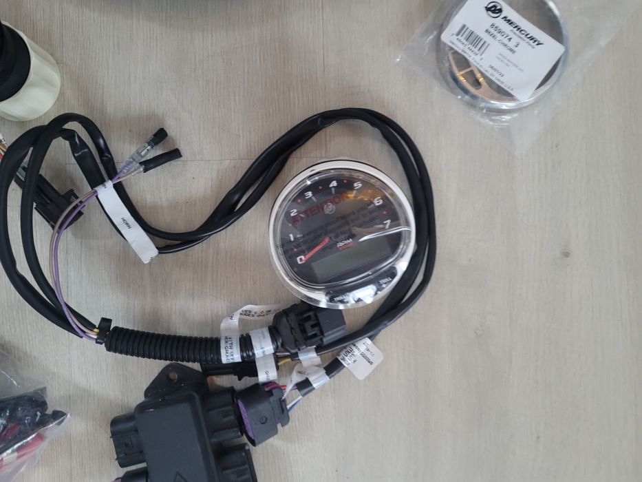 Manetka elektroniczna Mercury