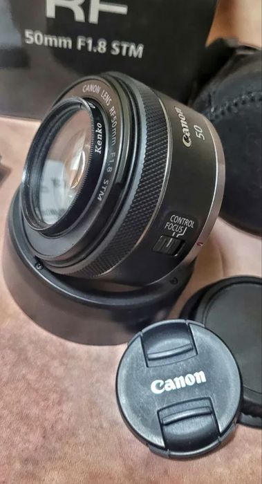 Lente Canon RF 50mm f/1.8 STM