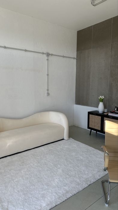 Sofá em veludo - 3 lugares