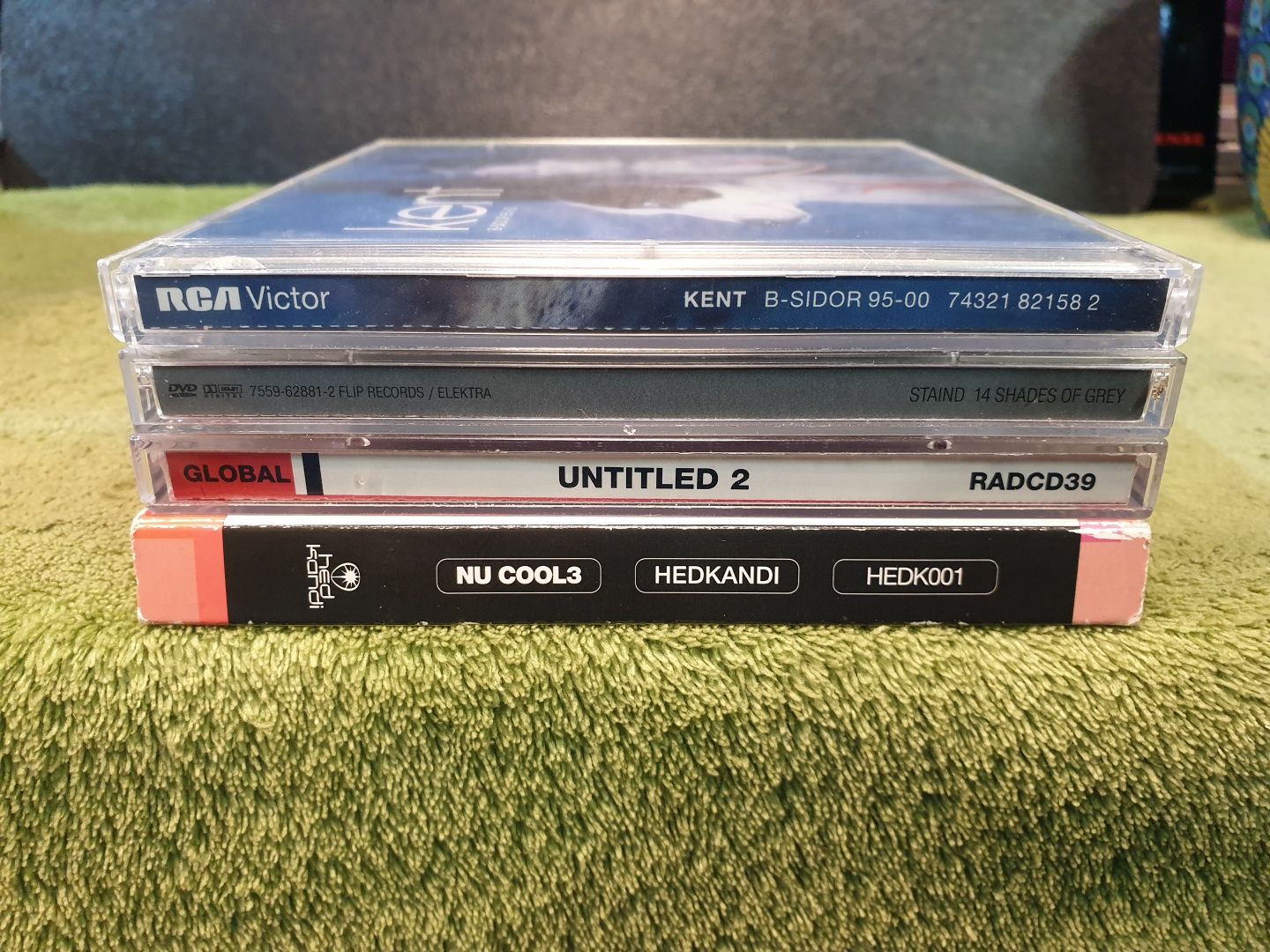 4 podwójne płyty CD różni wykonawcy.