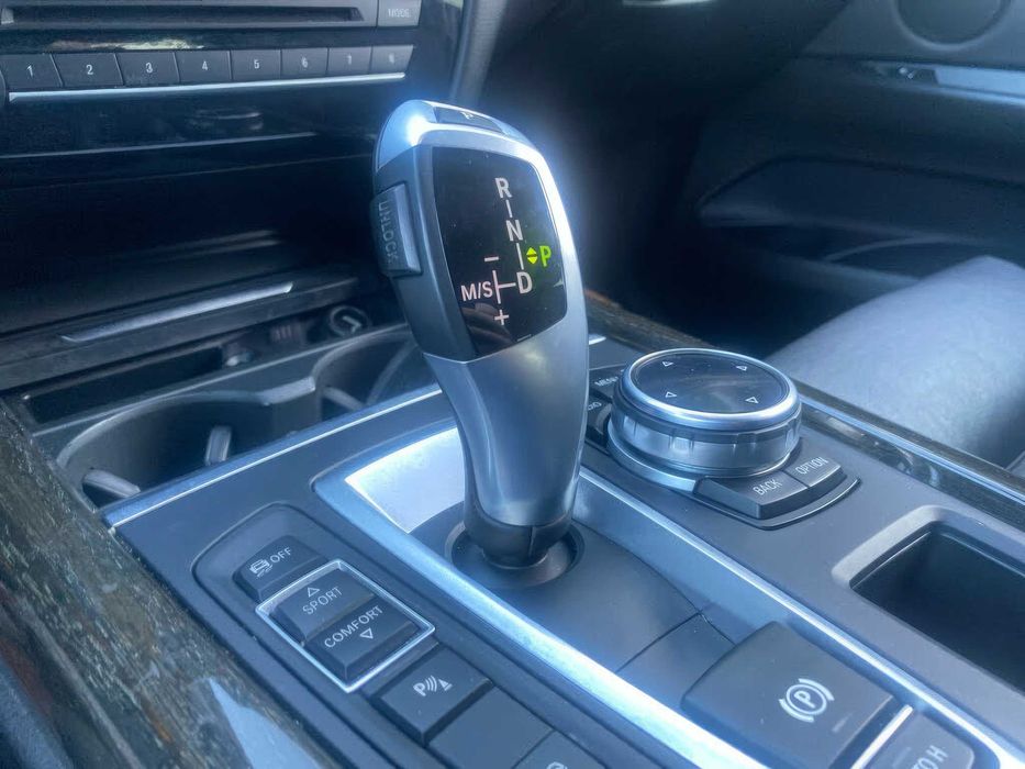 BMW X5 xDrive35d      2014