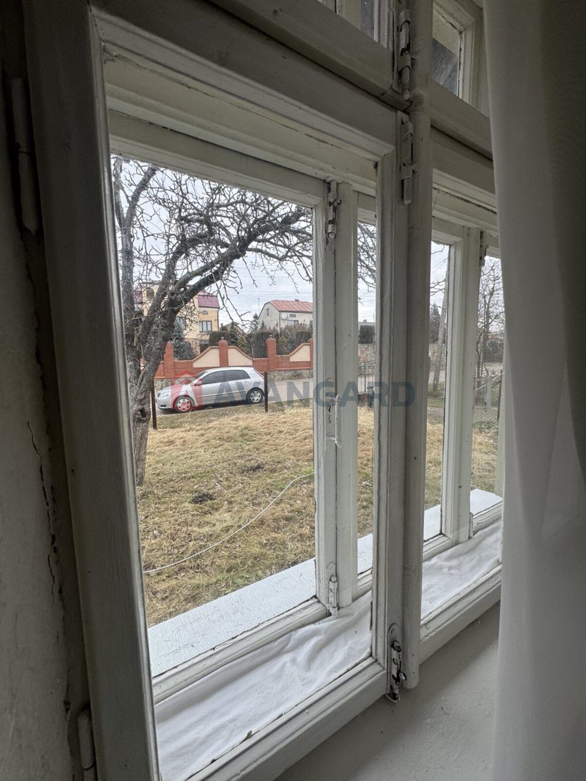 Продаж будинку із земельною ділянкою у с.Малечковичі