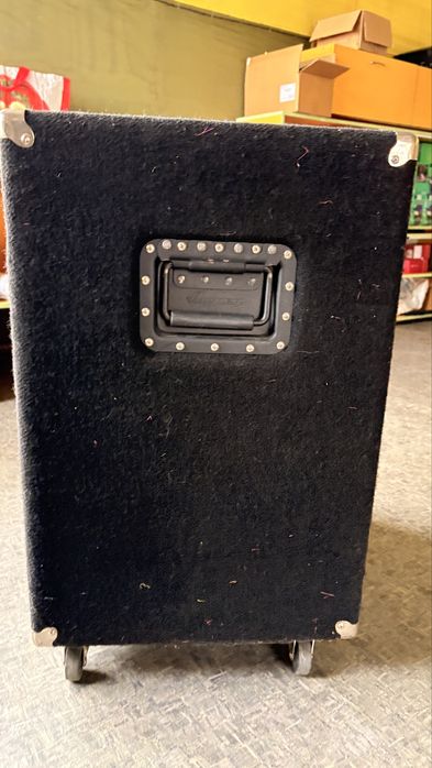Ampeg BSE410HLF 400вт 4x10" Bass Speaker Cabinet